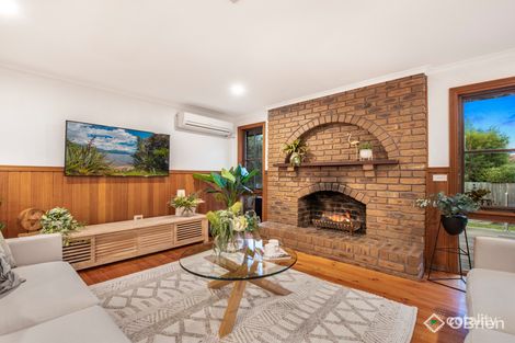 Property photo of 4 Shannon Way Berwick VIC 3806