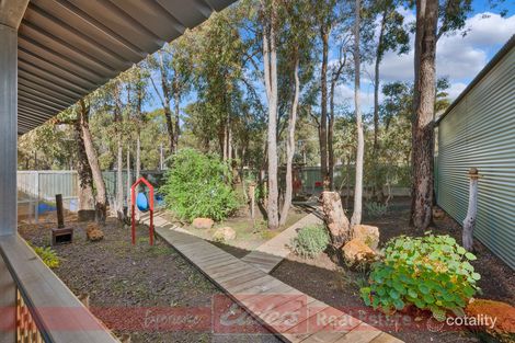 Property photo of 3 Cunningham Crescent Collie WA 6225