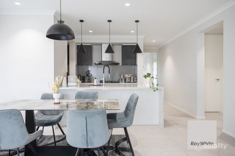 Property photo of 17 Piana Road Fraser Rise VIC 3336