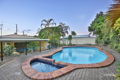 Property photo of 1 Glenview Crescent Avoca QLD 4670
