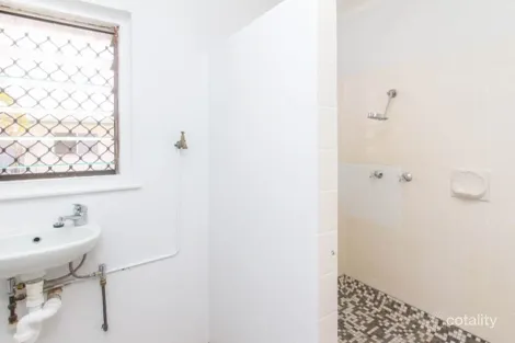 Property photo of 3/227 Aumuller Street Westcourt QLD 4870