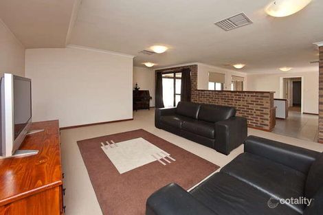 Property photo of 6 Spirula Way Heathridge WA 6027