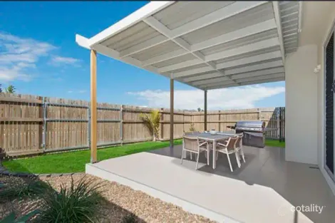 Property photo of 49 Roosevelt Loop Mount Louisa QLD 4814