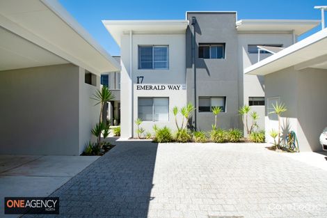 4/17 Emerald Way, Carine, WA 6020