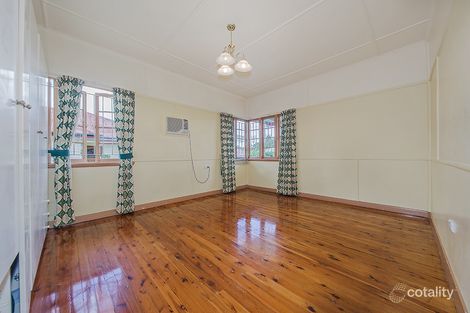 Property photo of 18 Malthus Street Carina QLD 4152