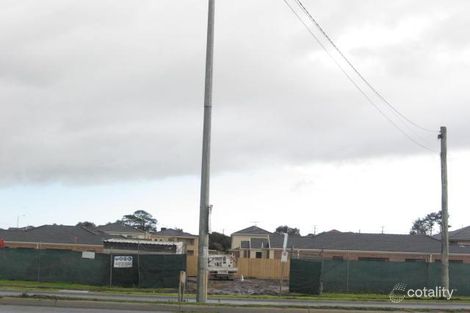 13 Golden Gr, Springvale South, VIC 3172