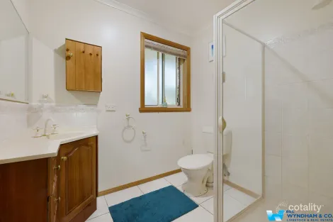 Property photo of 44 Clifton Terrace Wy Yung VIC 3875