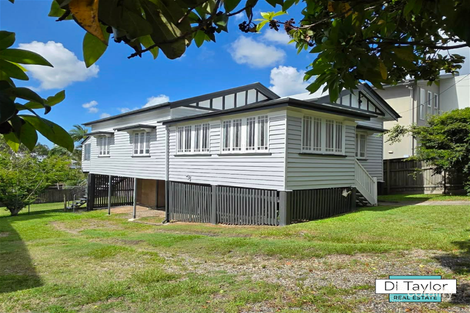 10 Prout St, Camp Hill, QLD 4152