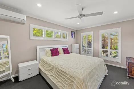 Property photo of 4 Mountain View Parade Maudsland QLD 4210