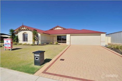 8 Burnsville Dr, Secret Harbour, WA 6173