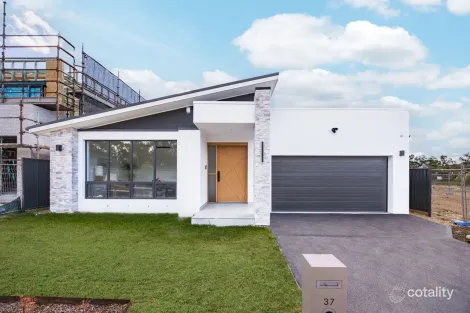 Property photo of 37 Cuttriss Crescent Wilton NSW 2571
