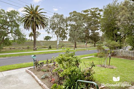 Property photo of 29 Chifley Drive Maribyrnong VIC 3032