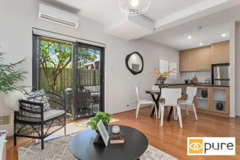 4/17 Troy Tce, Daglish, WA 6008