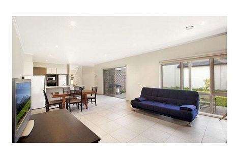 Property photo of 20 Cade Way Parkville VIC 3052