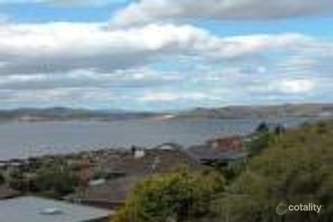 2/40 Broadwaters Pde, Sandy Bay, TAS 7005