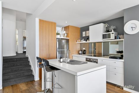 Property photo of 19/256-260 Mountjoy Parade Lorne VIC 3232