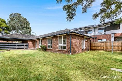 Property photo of 33 Rothschild Street Glen Huntly VIC 3163