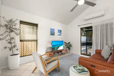 2/6 Buccleugh St, Moffat Beach, QLD 4551