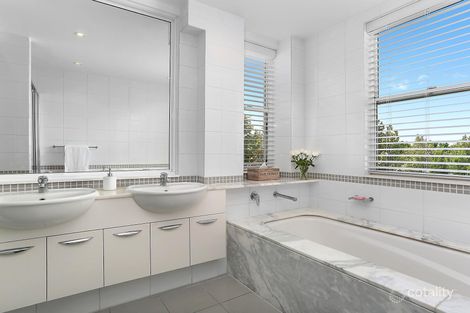 Property photo of 22/36 Village Drive Breakfast Point NSW 2137