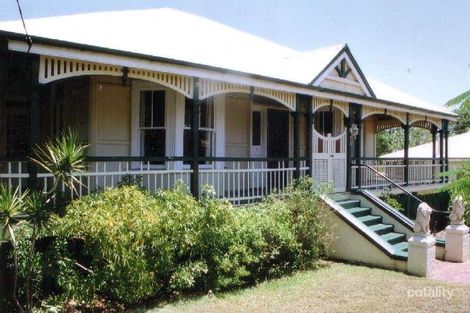 1 Watson St, East Ipswich, QLD 4305