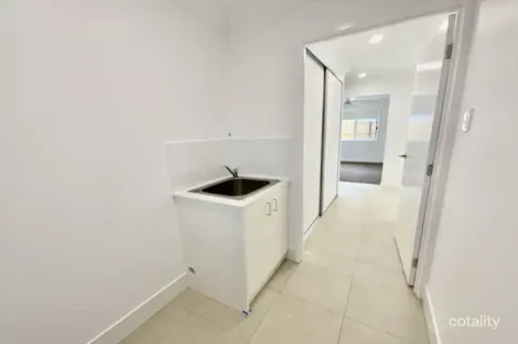 Property photo of 25 Stewart Street Walloon QLD 4306