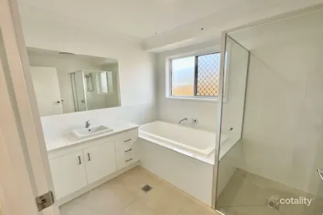 Property photo of 25 Stewart Street Walloon QLD 4306