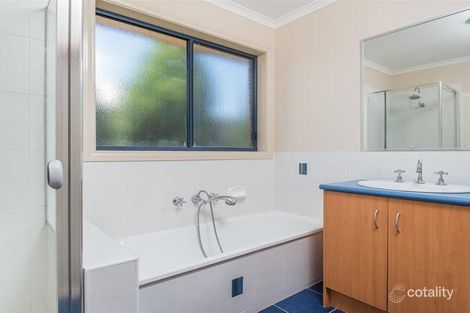 Property photo of 32-34 Country Gardens Drive Lara VIC 3212