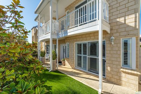 8 Ocean Falls Bvd, Mindarie, WA 6030