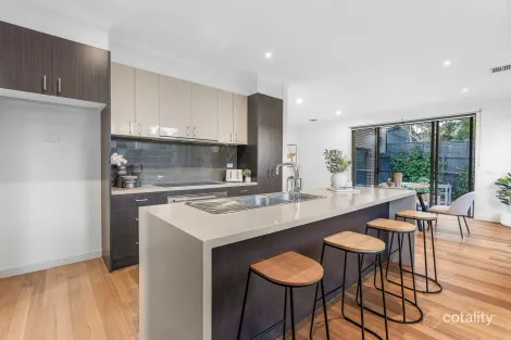 Property photo of 84A Russell Crescent Doncaster East VIC 3109