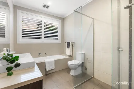 Property photo of 84A Russell Crescent Doncaster East VIC 3109