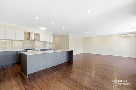Property photo of 19 Cadell Avenue Tarneit VIC 3029