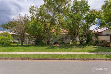 7 Mclennan St, Woody Point, QLD 4019