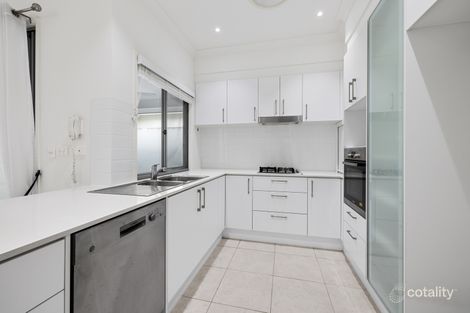 284/299 Napper Rd, Arundel, QLD 4214