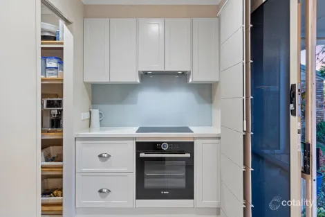 Property photo of 11 Biggs Court Albany Creek QLD 4035