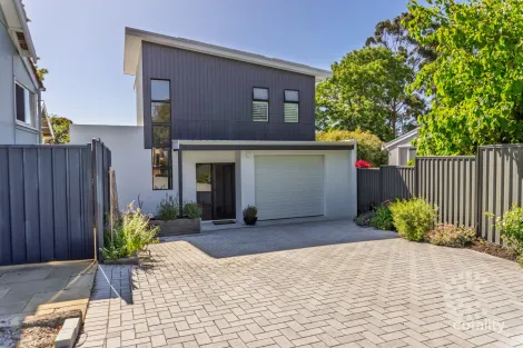 Property photo of 25A Collick Street Hilton WA 6163