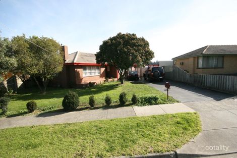 17 Latona Ave, Knoxfield, VIC 3180