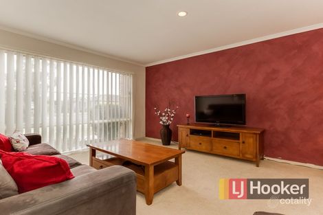 Property photo of 20 Merrijig Avenue Cranbourne VIC 3977
