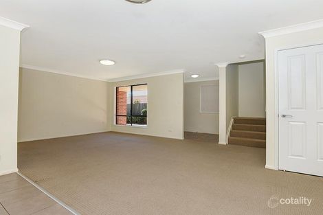 Property photo of 2/18 Gostwyck Street Newtown QLD 4350
