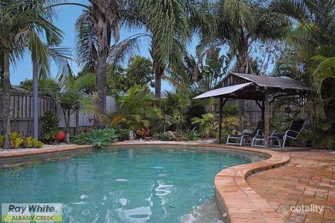 2 Marina Ct, Eatons Hill, QLD 4037