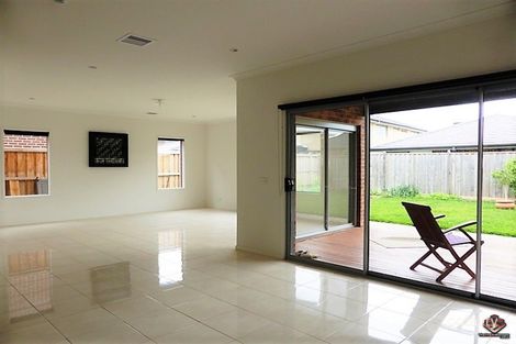 Property photo of 59 Penshurst Avenue Williams Landing VIC 3027