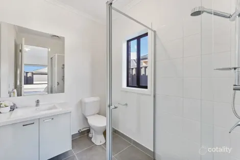 Property photo of 9 Inspire Street Rockbank VIC 3335