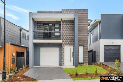 106 Fieldhouse Cct, Campbelltown, NSW 2560