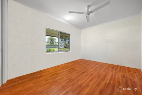 Property photo of 6 Venus Battery Close Edmonton QLD 4869
