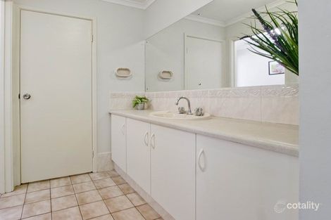 Property photo of 2 Kristen Court Coromandel Valley SA 5051