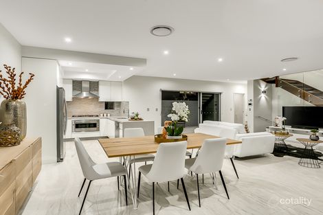 2/16 Oakwal Tce, Windsor, QLD 4030