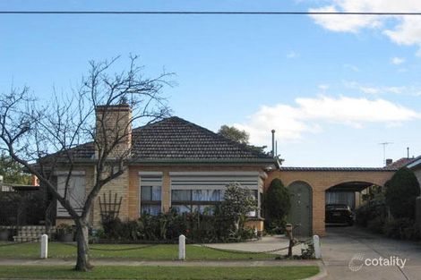 50 Gladstone Rd, Dandenong, VIC 3175