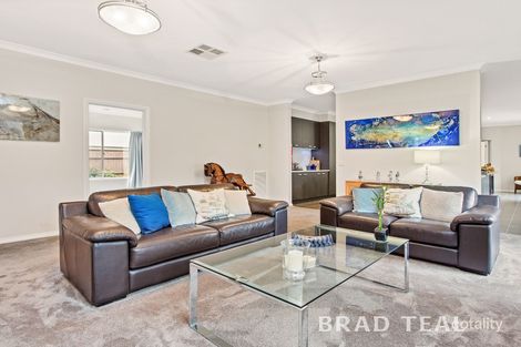 Property photo of 2 Cassandra Close Gisborne VIC 3437