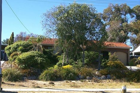 295 Camberwarra Dr, Craigie, WA 6025