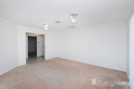 Property photo of 29 Capesthorne Drive Derrimut VIC 3026