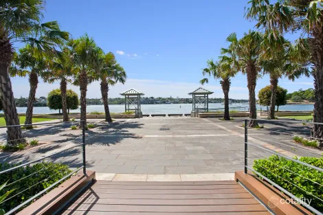 Property photo of 313/38 Peninsula Drive Breakfast Point NSW 2137